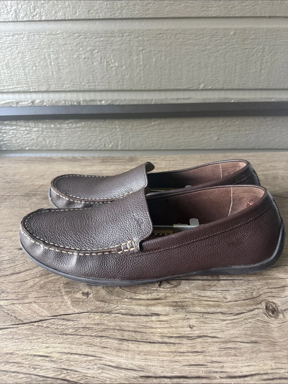 Tommy Bahama pre owned